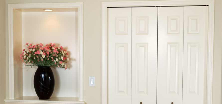 residential closet door repair in Pedley